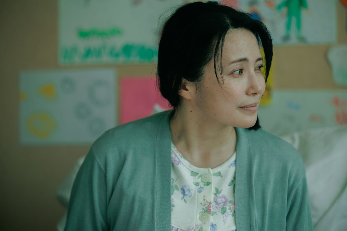 「おいしくて泣くとき」より、美村里江演じる心也の亡き母・南
