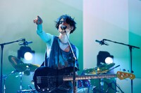 Netflixシリーズ「グラスハート」場面写真