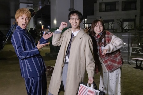 「ハツコイスイッチ」撮影現場にて、左から小島健、大水洋介、秋田汐梨