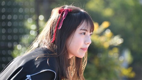 「V. MARIA」場面写真