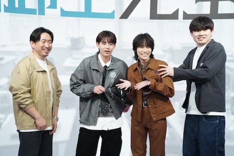 左から飯田和孝、豊田裕大、山下幸輝、宮崎陽平