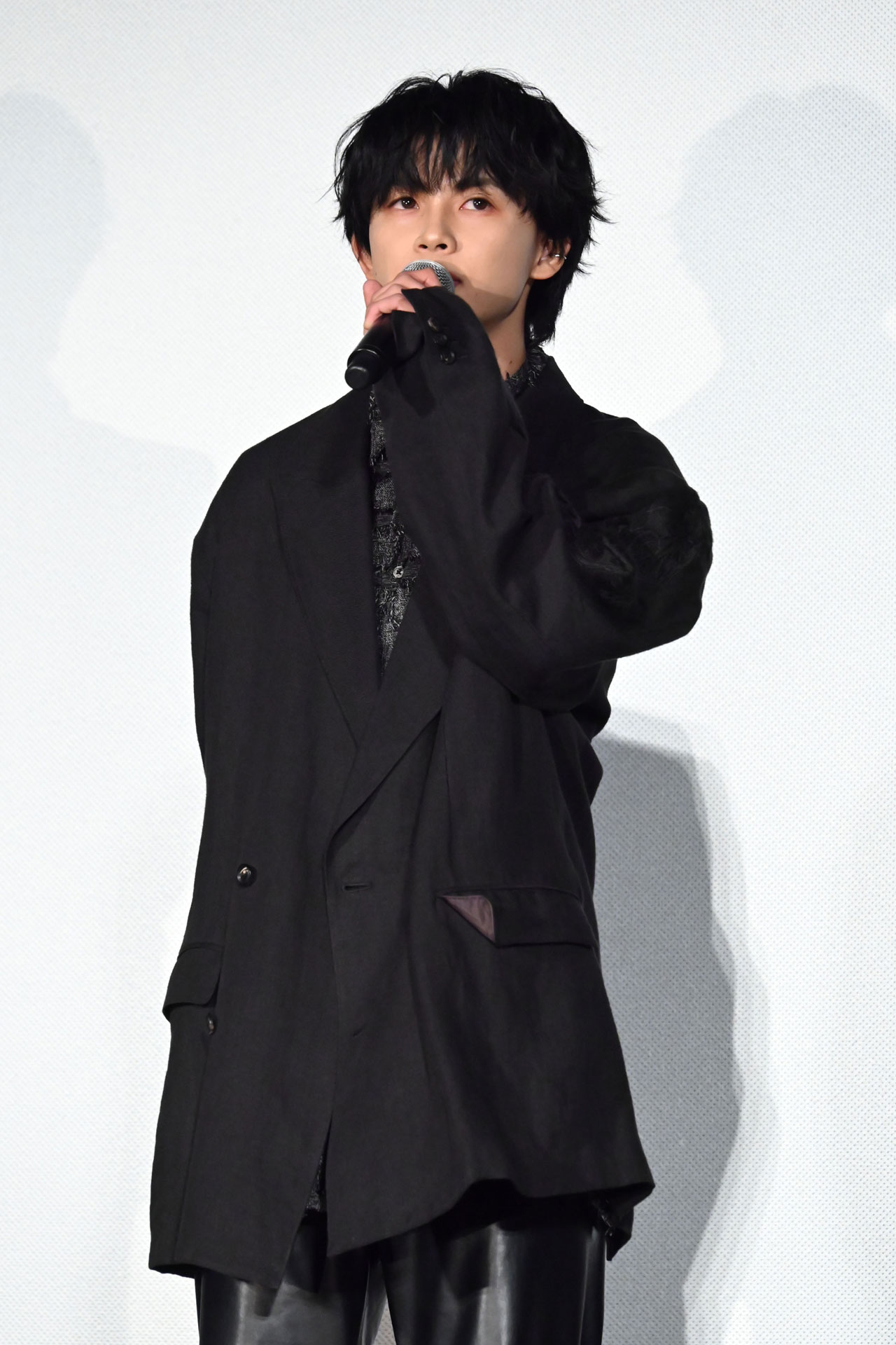 草川直弥