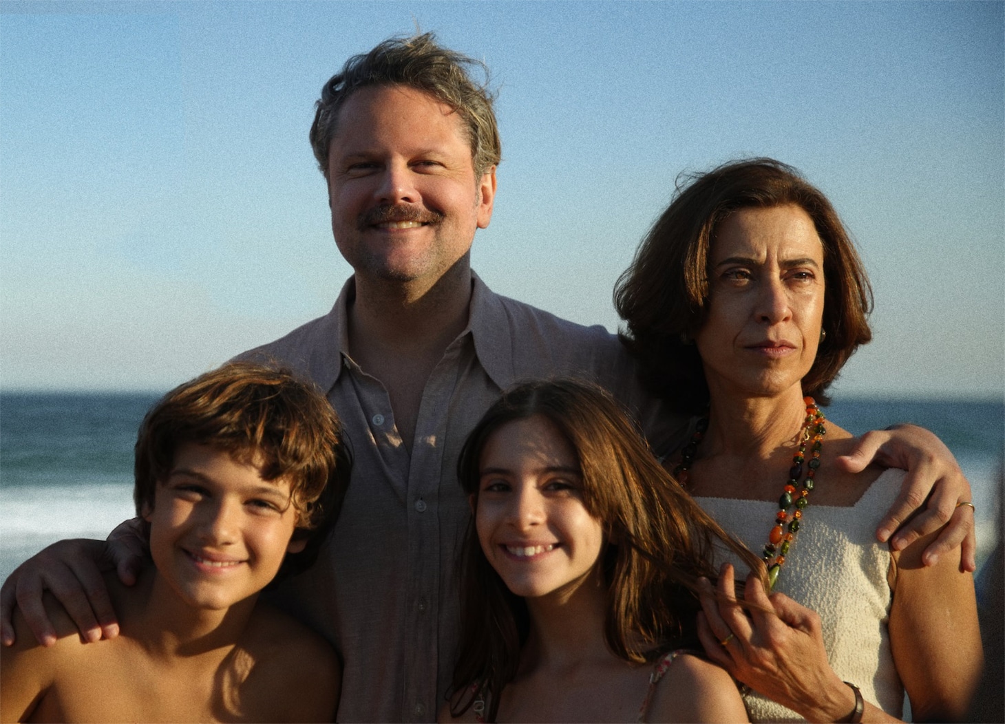 「アイム・スティル・ヒア」場面写真 ©2024 VideoFilmes/RT Features/Globoplay/Conspiração/MACT Productions/ARTE France Cinéma