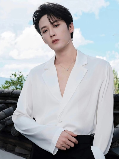 タン・ジェンツー（檀健次）