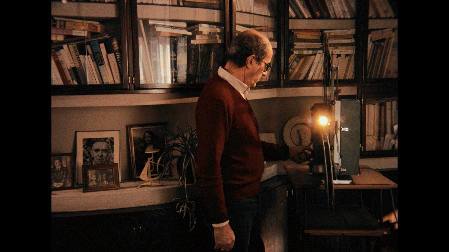 「訪問、あるいは記憶、そして告白」場面写真 ©Cineastas Associados, Instituto Portuges de Cinema