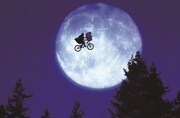 「E.T.」場面写真 © 1982 Universal City Studios, Inc. All Rights Reserved.