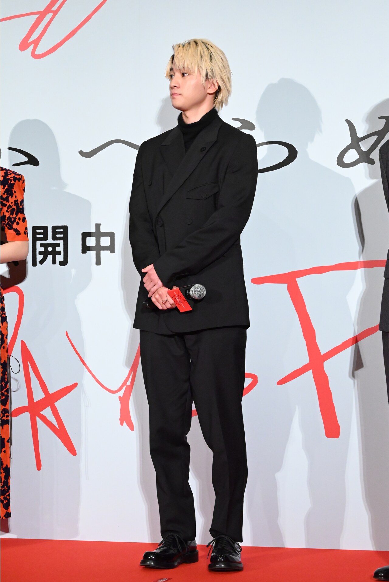 木戸大聖 タオル （蓮佛美沙子＆木戸大聖、ピースサインの仲良し