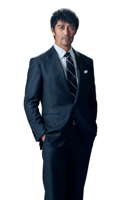 進藤壮一役の阿部寛