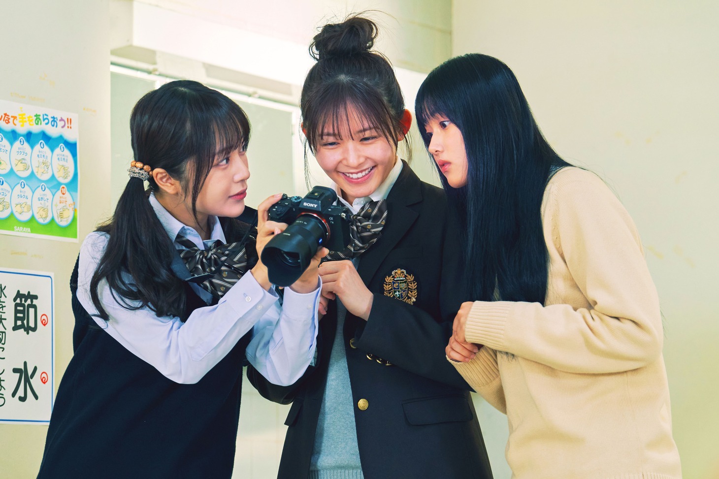 「見える子ちゃん」新場面写真