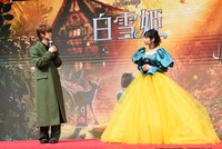 今日が初対面のため、最初は少しぎこちなさがあった吉柳咲良（右）と河野純喜（左）