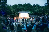 「丘の向こうに森の映画祭」のイメージビジュアル