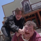 マカロニウエスタン風復讐劇「皆殺しに手を貸せ」公開、吹替版に松本梨香・堀内賢雄ら