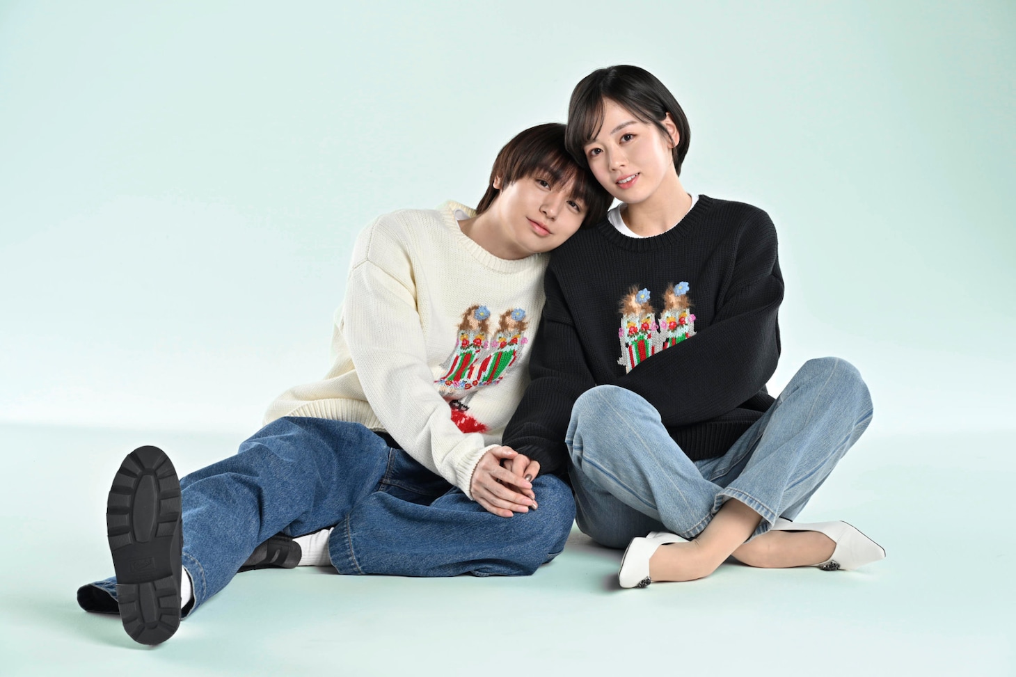 左から伊野尾慧、伊原六花