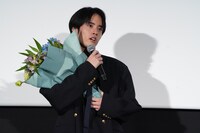 「366色の鮮やかな一年にします！」と意気込む赤楚衛二