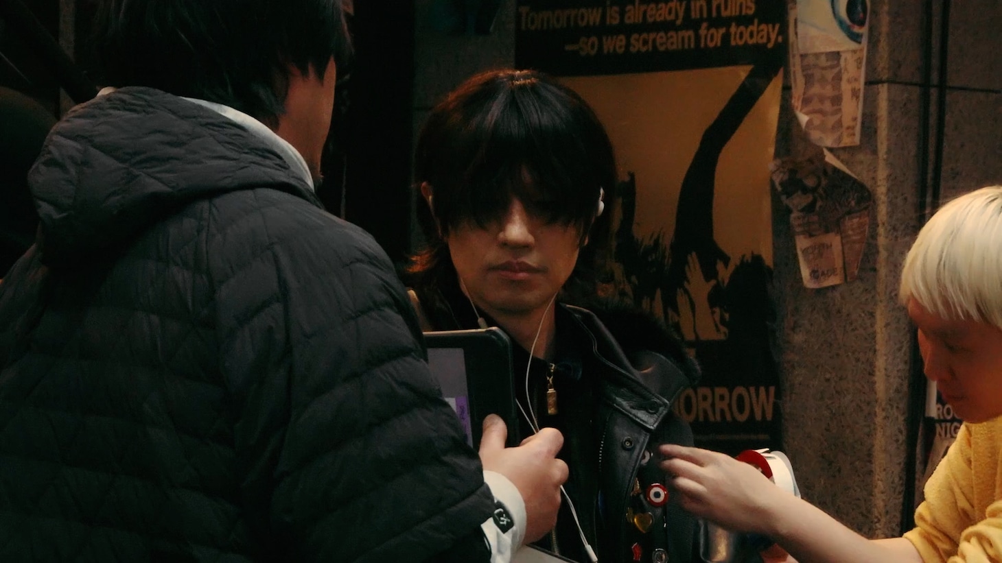 「耳スピ」CMメイキングより