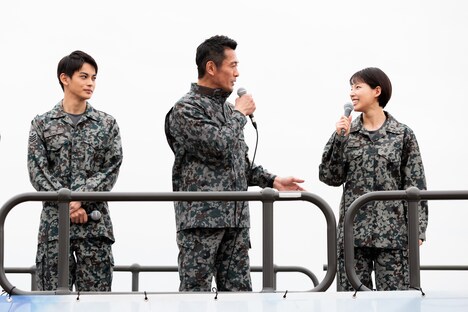 左から神尾楓珠、内野聖陽、石井杏奈