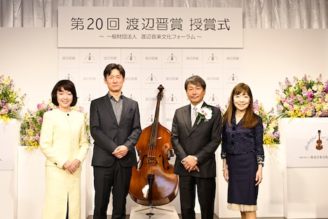 左から渡邊万由美、李相日、宇野康秀、渡辺ミキ