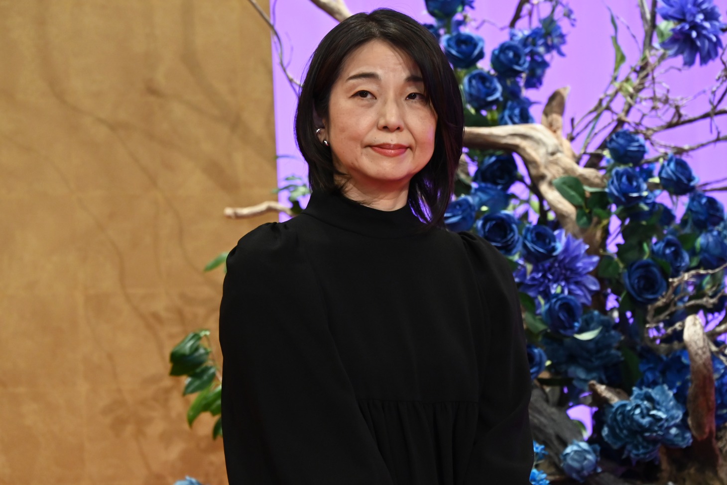 安達奈緒子