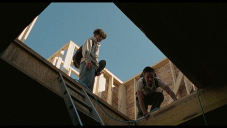 「メイデン」場面写真