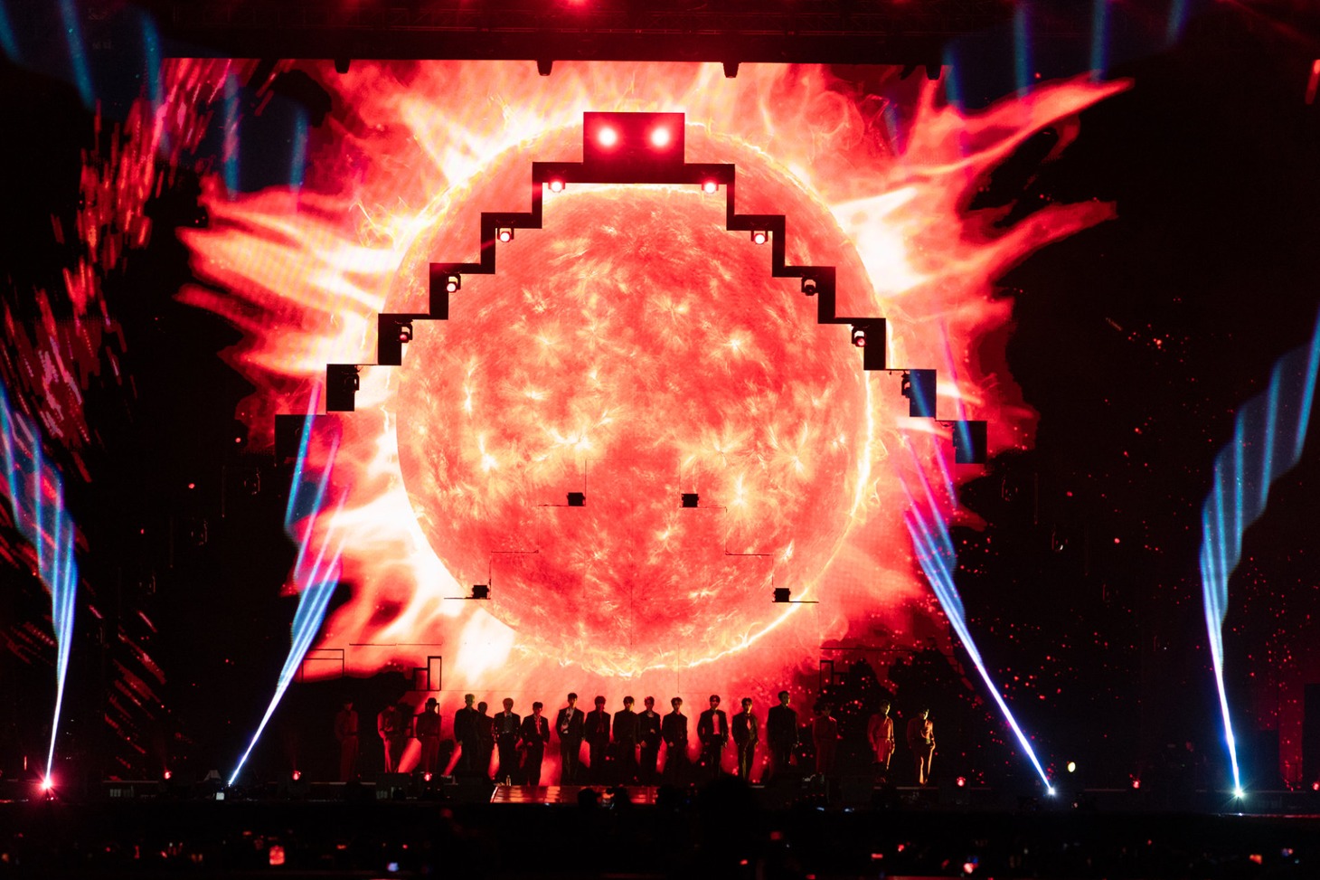「SEVENTEEN [RIGHT HERE] WORLD TOUR IN CINEMAS」場面写真