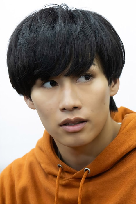 「きさらぎ駅 Re:」より、寺坂頼我演じる飯田大輔