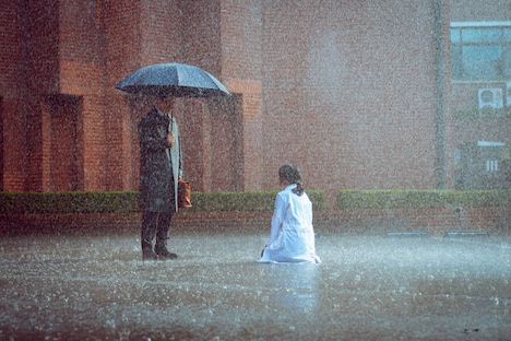 「ハイパーナイフ 闇の天才外科医」場面写真