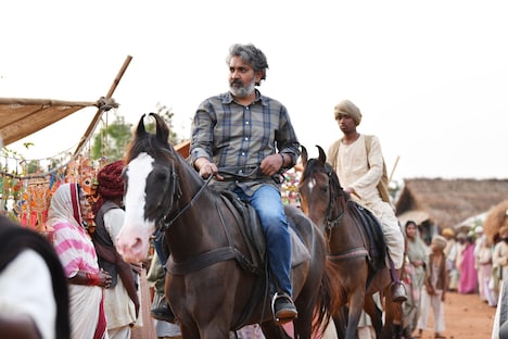 「RRR:ビハインド&ビヨンド」場面写真