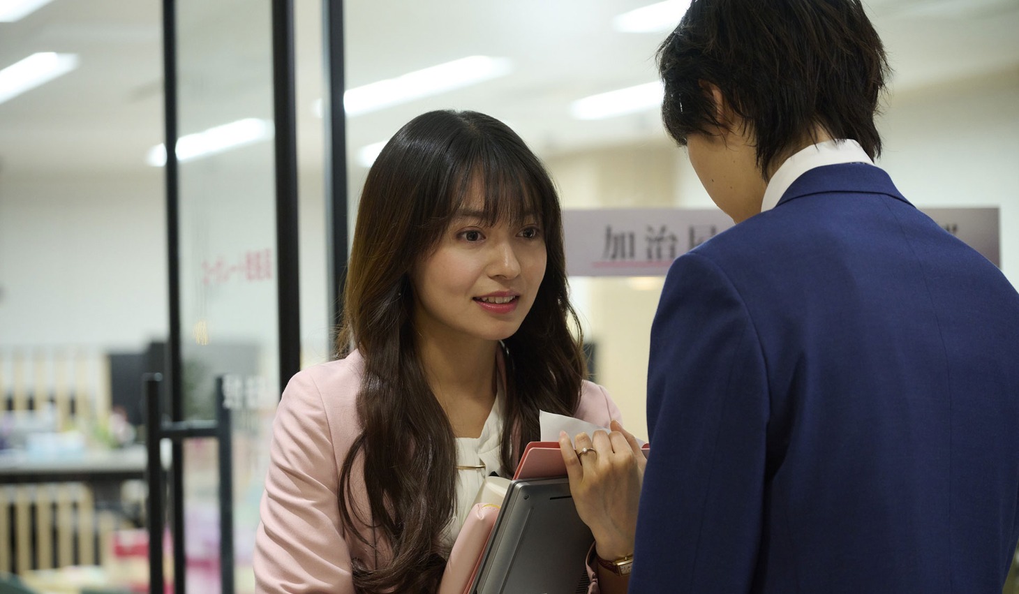 「きみは面倒な婚約者」場面写真