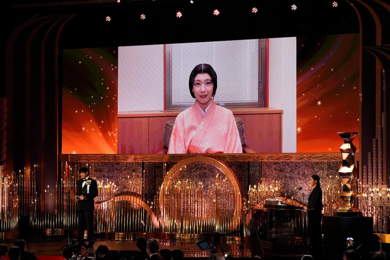 【日本アカデミー賞】吉岡里帆、最優秀助演女優賞にびっくり「藤井組に出会えて幸せ」