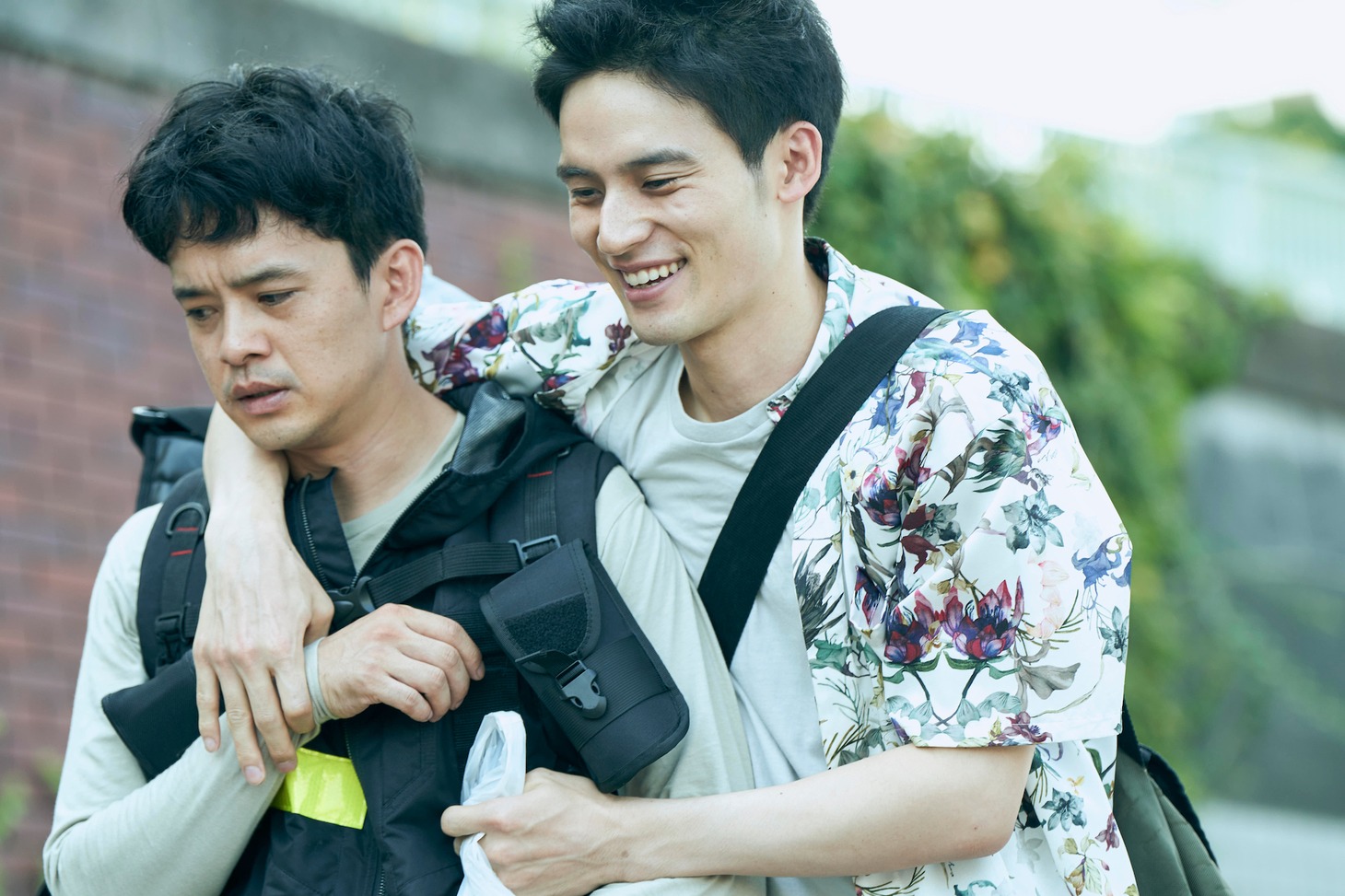 映画「本心」場面写真