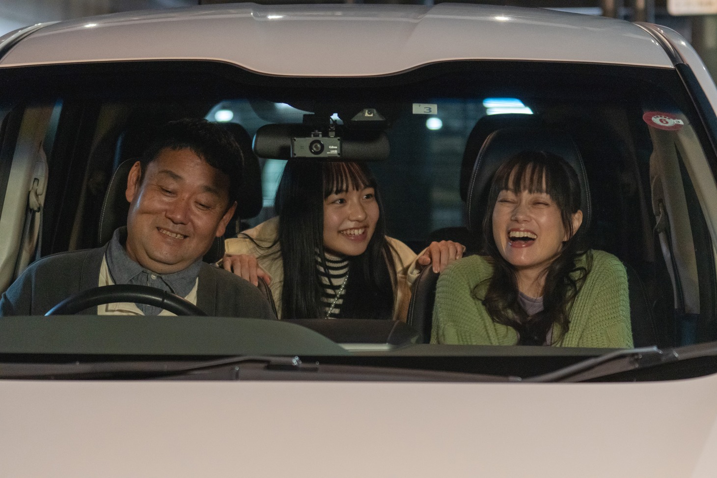 「かぶと島が浮く日」場面写真