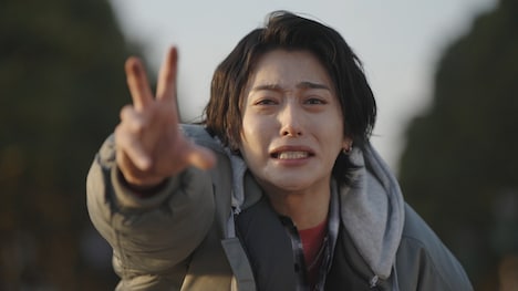 「ギャン泣きくん」ドラマパートより、荒井啓志