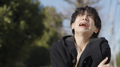 「ギャン泣きくん」ドラマパートより、小西詠斗。©中京テレビ