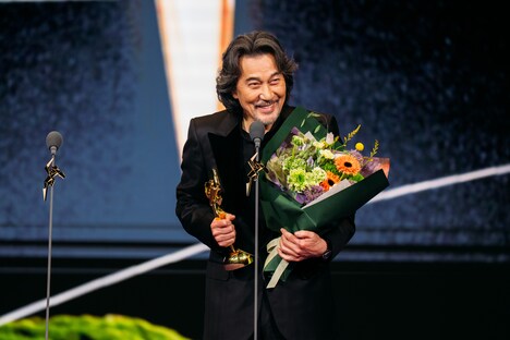 特別功労賞を受賞した役所広司