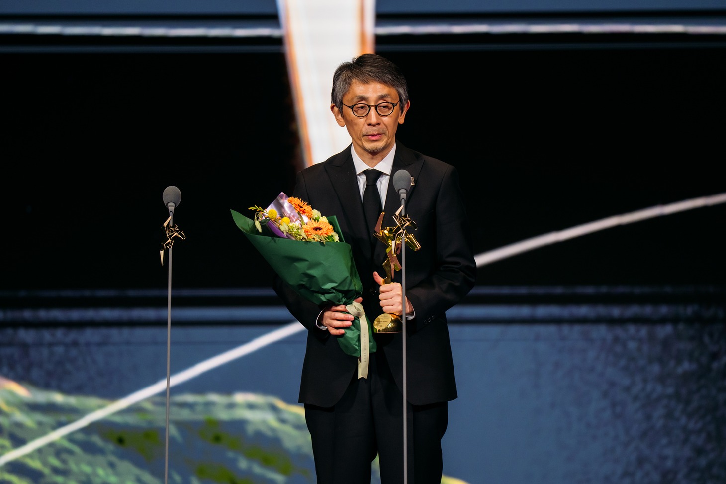 監督賞を受賞した吉田大八