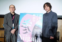 左から藤津亮太、長井龍雪