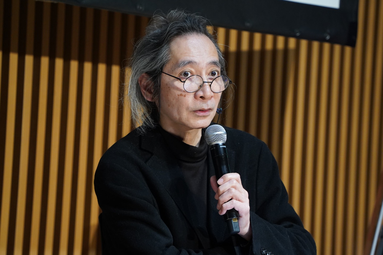 長嶌寛幸