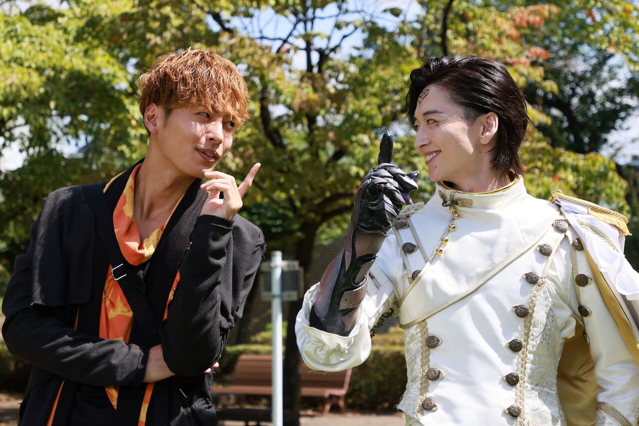 左から振騎玄蕃、ジェラミー・ブラシエリ - 3週連続！「爆上戦隊