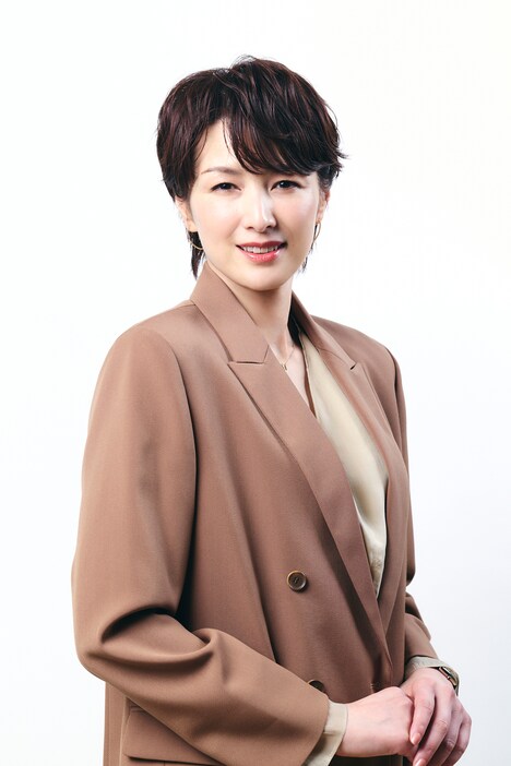 「ダメマネ！ －ダメなタレント、マネジメントします－」より、吉瀬美智子演じる川島玲子