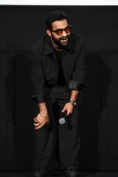 「RRR」のダンスを思い出すとひざが痛くなるとジョークを飛ばすN・T・ラーマ・ラオ・Jr.