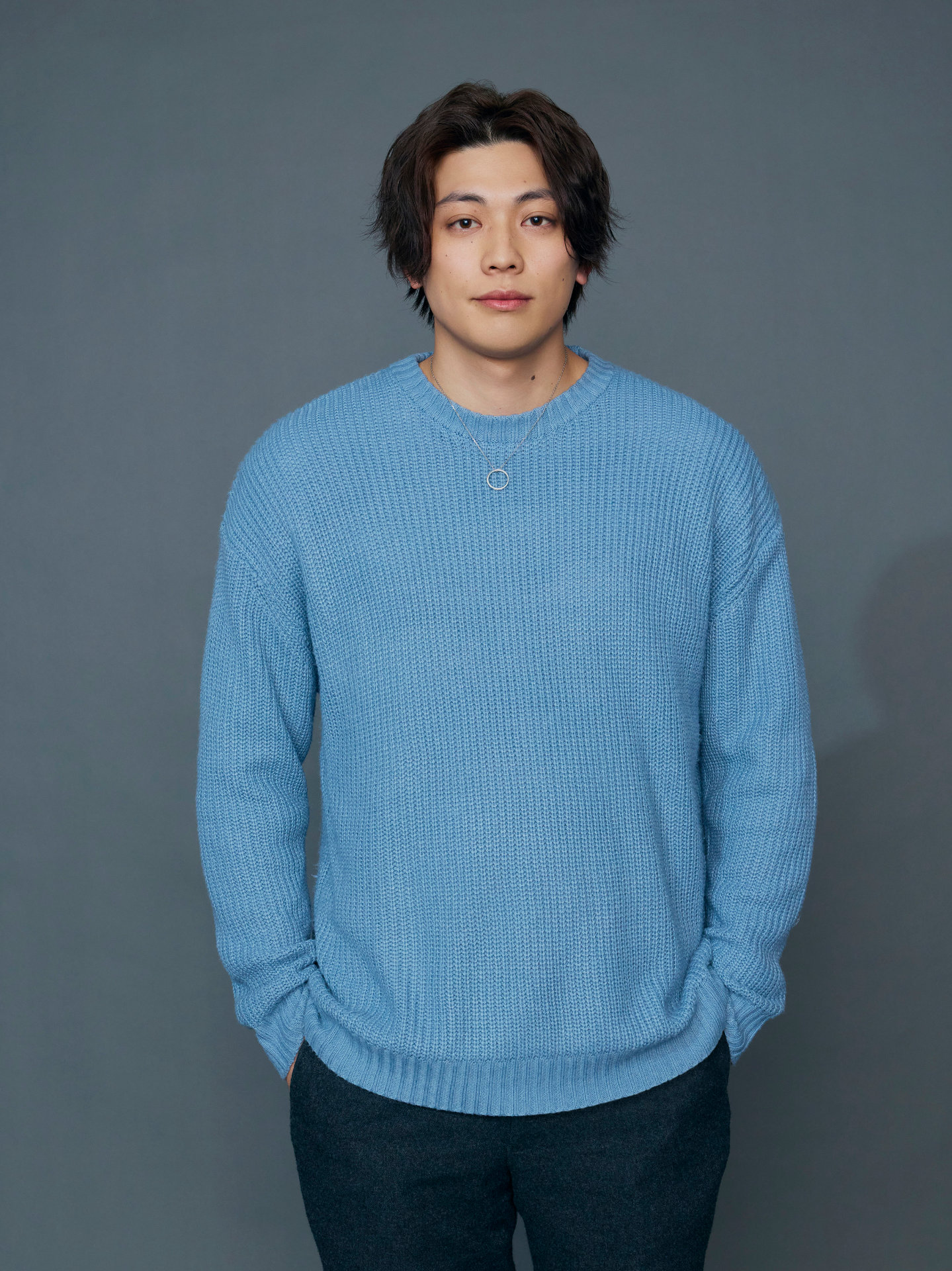 砂川円役の東啓介