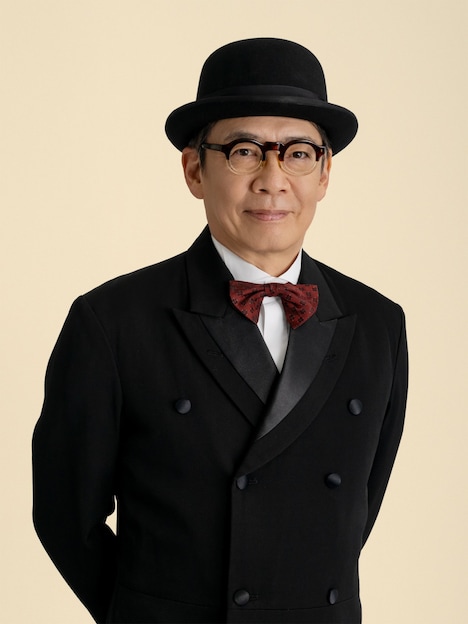 ドラマ「波うららかに、めおと日和」より、生瀬勝久演じる活動弁士