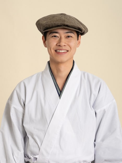 ドラマ「波うららかに、めおと日和」より、戸塚純貴演じる坂井嘉治