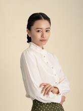 ドラマ「波うららかに、めおと日和」より、山本舞香演じる芳森芙美子