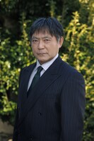 渡辺いっけい演じる青木颯一郎