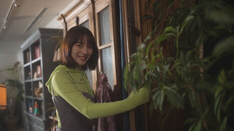 「あなたのワードローブ見せてください 世界民族衣装紀行」より