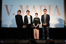 映画「V. MARIA」公開記念舞台挨拶の様子。左からSUGIZO、藤重政孝、菊地姫奈、宮崎大祐。