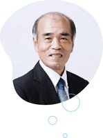 久米島町長の桃原秀雄