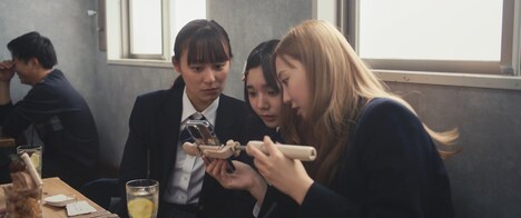 「6人ぼっち」新場面写真