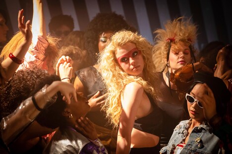 「MaXXXine マキシーン」場面写真